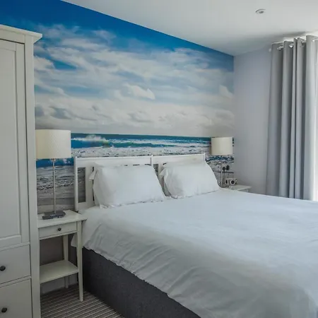 Oceanside Lifestyle Hotel Newquay  Exterior photo