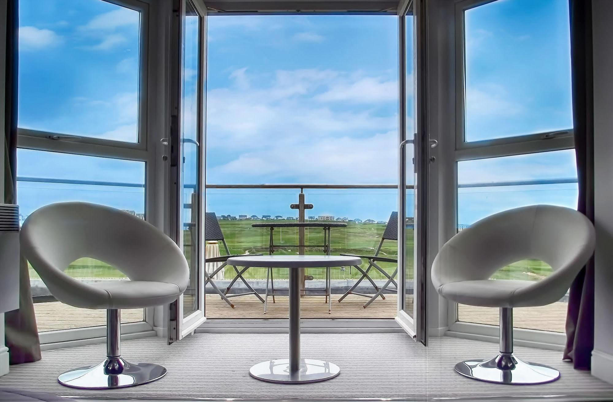 Oceanside Lifestyle Newquay (Cornwall)